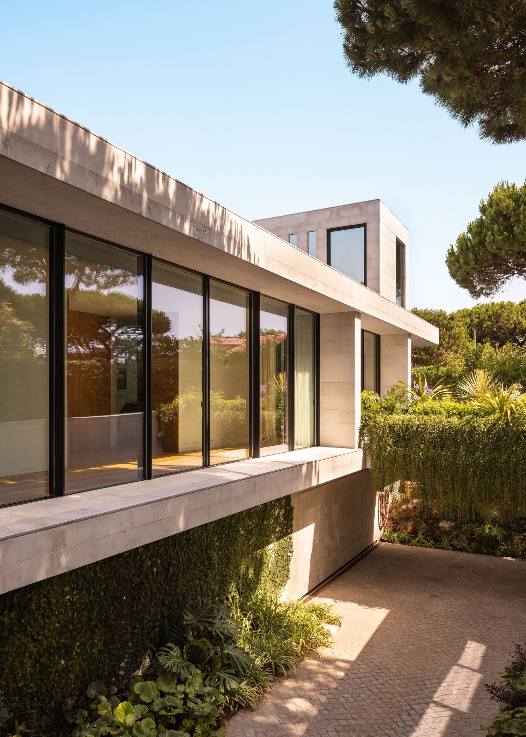 Casa V / V House