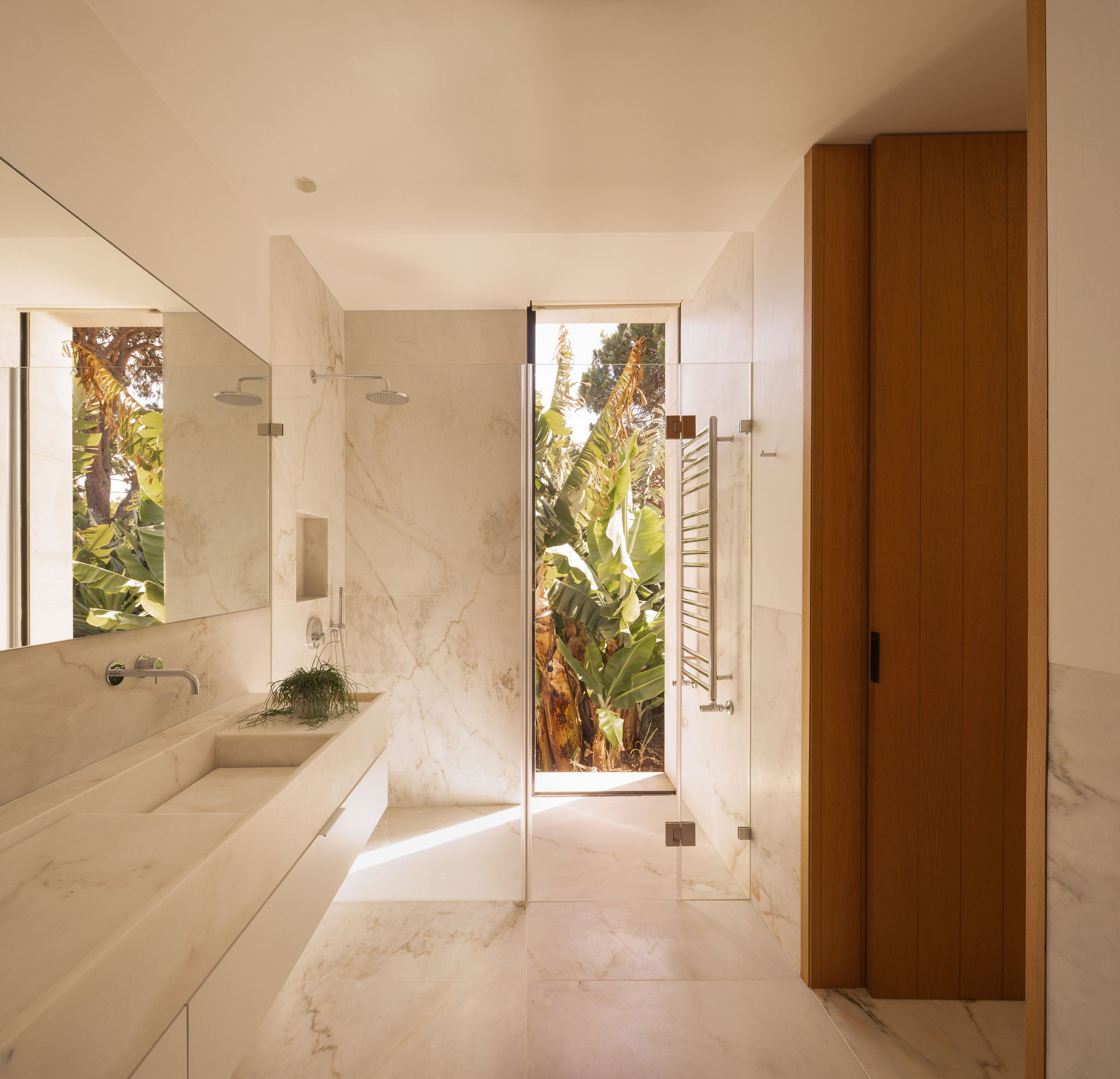 Casa V / V House