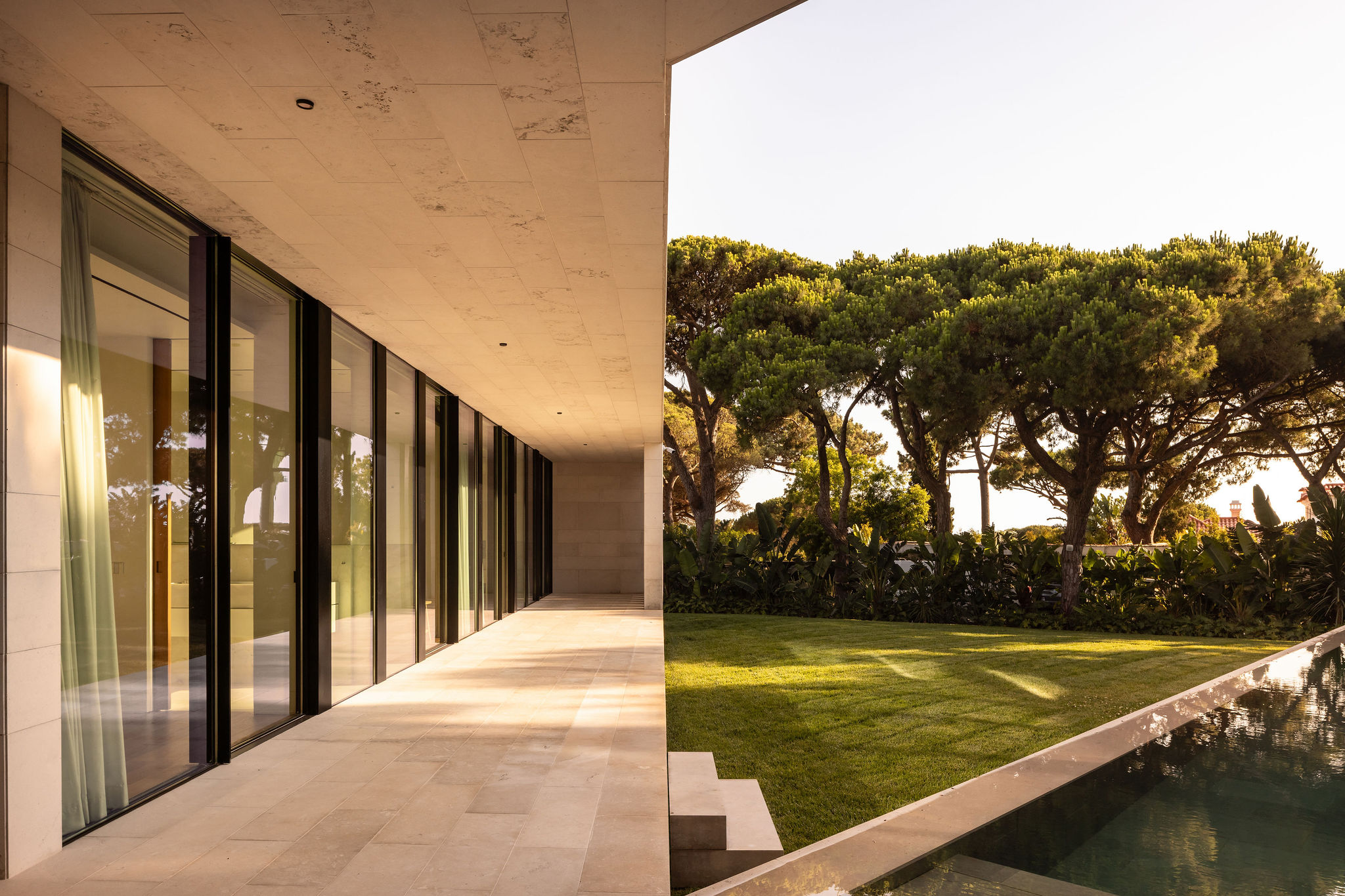 Casa V / V House