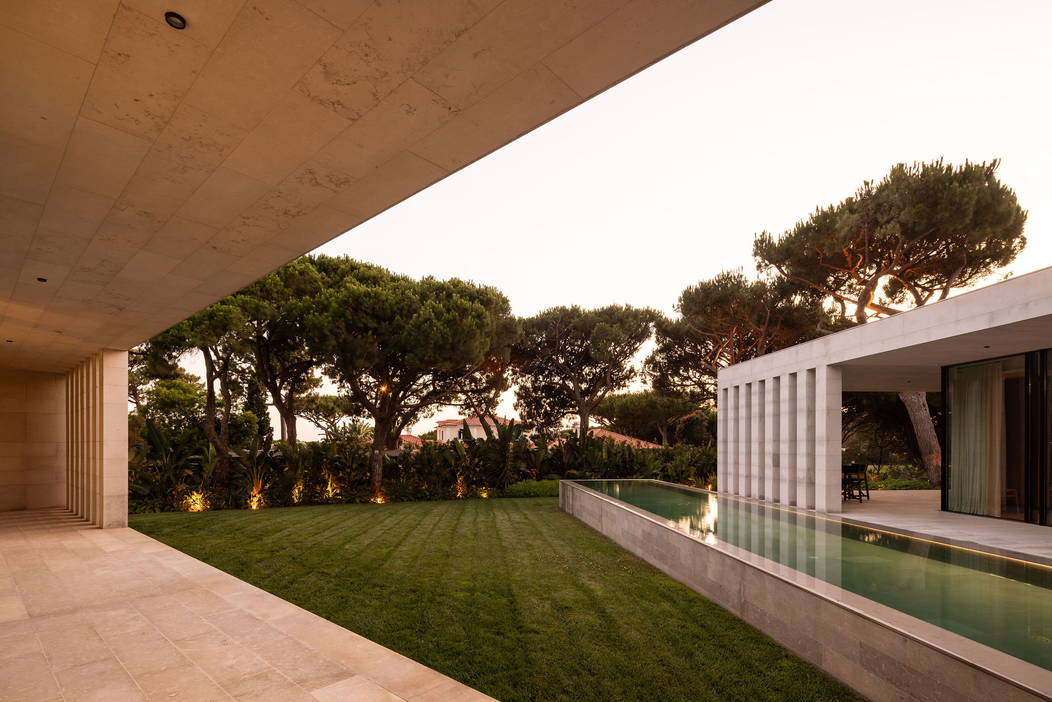Casa V / V House