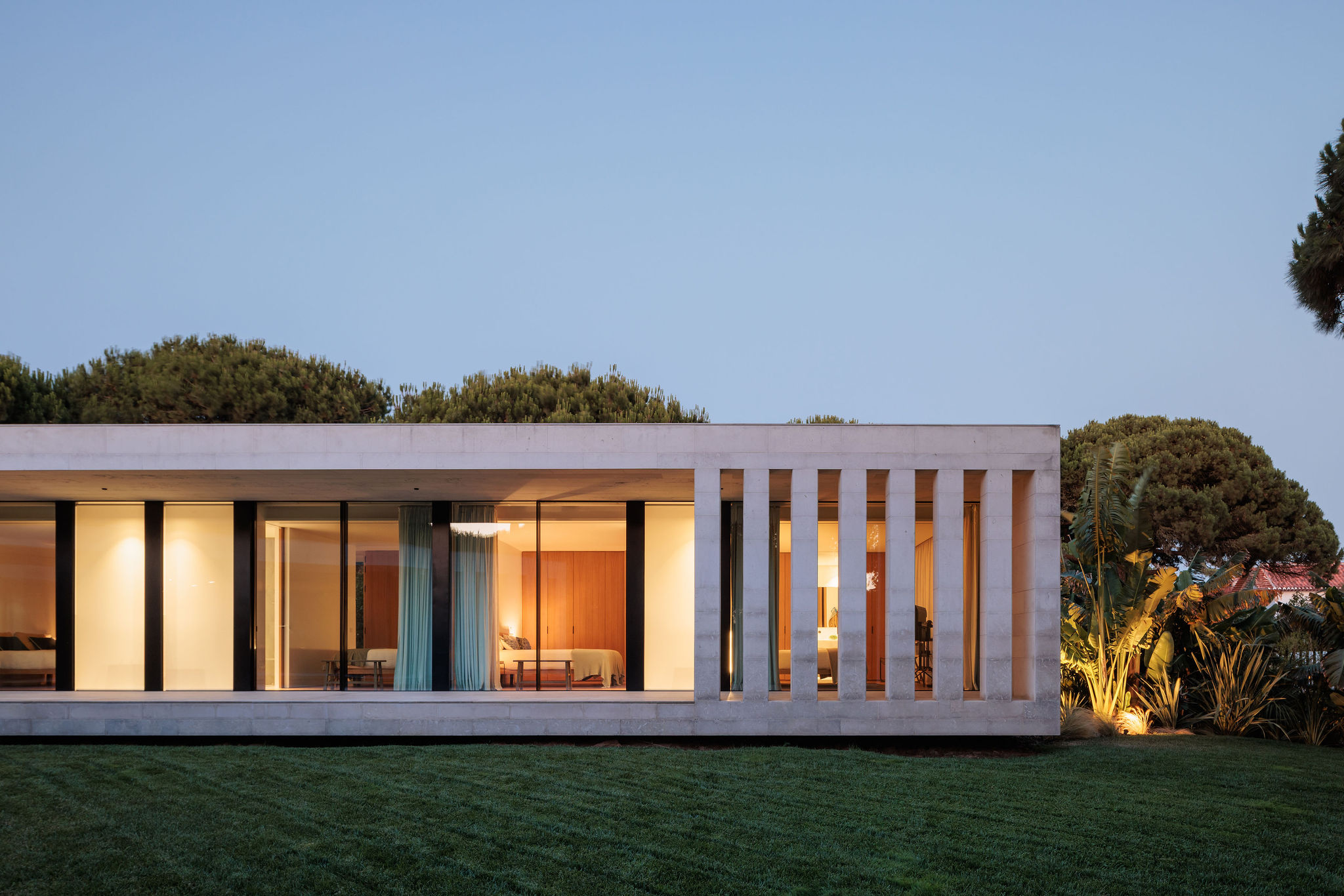 Casa V / V House