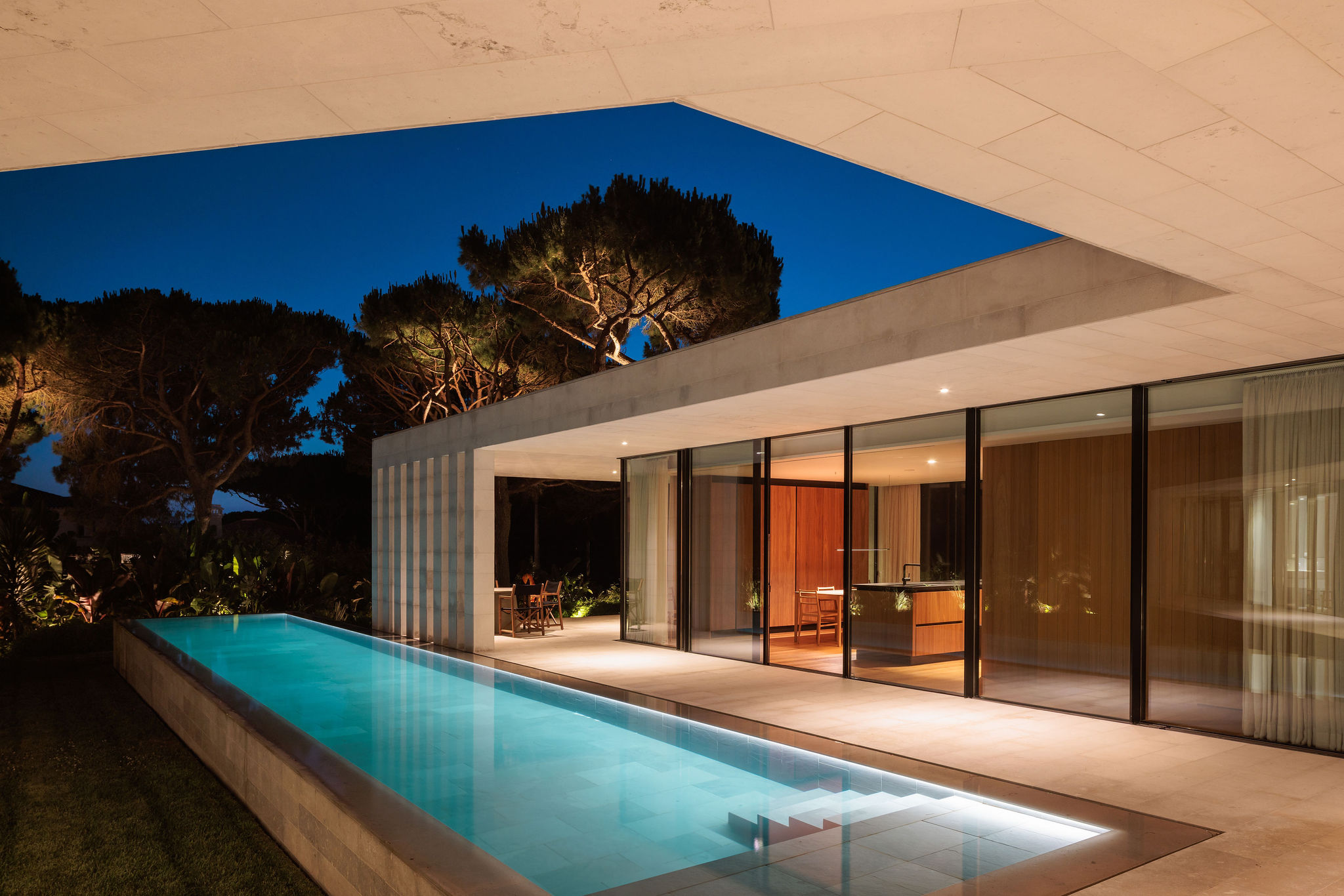 Casa V / V House